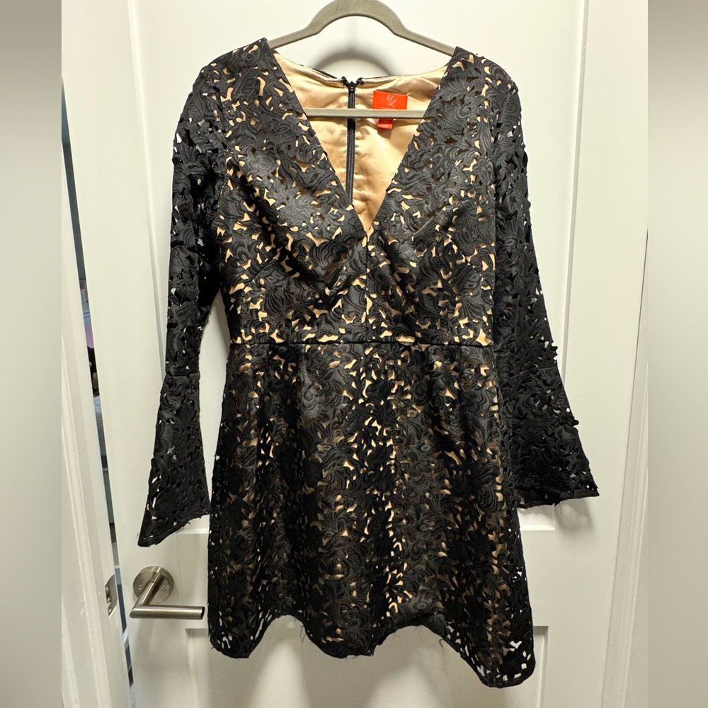 Monique Lhuillier Black Long Sleeve Cocktail Dress